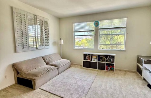 Tustin Apartment | Spacious 1BR Home Near Woodbury Town Center
