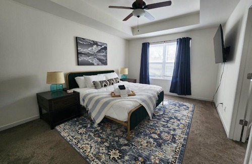 O'Fallon Apartment | Spacious 2 bedroom/2.5 bathroom Townhome