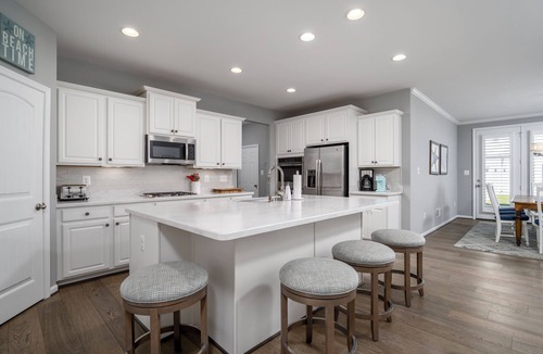 Frankford House | Spacious 4 bed, 3.5 bath townhome located in Ocean View Beach Club; community pool, fitness center, shuttle, playground, sauna, Free WIFI