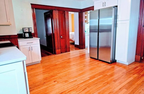 Nashua House | Spacious 4-bedroom house in welcoming Nashua NH