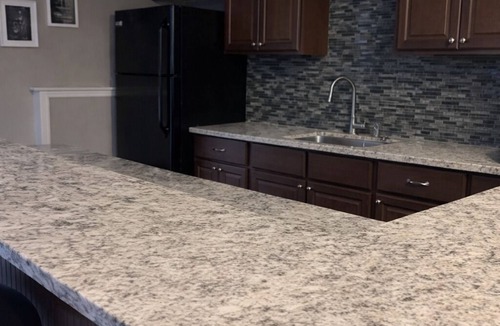 Blue Springs House | Spacious 4-bedroom house 20min from WORLD CUP headquarters!
