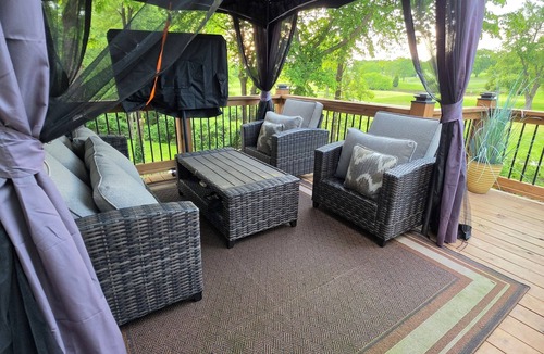 Kansas City House | Spacious 4 bedroom home with a nice view just a few minutes from the World Cup
