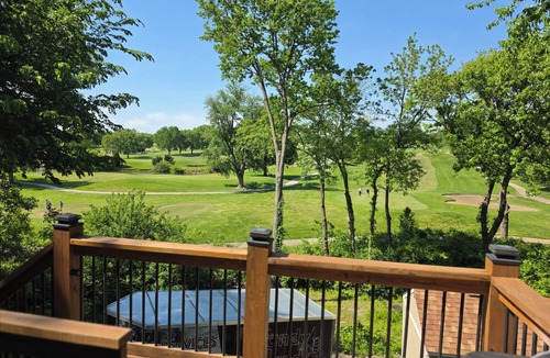 Kansas City House | Spacious 4 bedroom home with a nice view just a few minutes from the World Cup