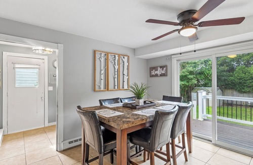New London House | Spacious 5-bedroom house in charming New London, CT with WiFi & a Game Room.