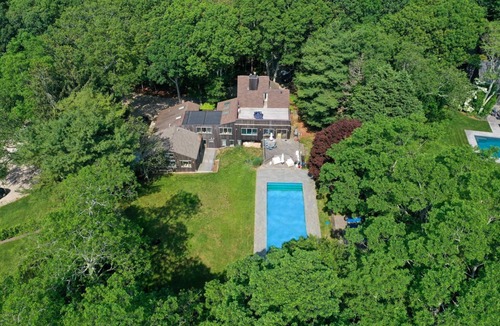 Water Mill House | Spacious 5-bedroom house in gorgeous Water Mill