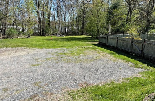 Rockland House | Spacious 5-bedroom house with WiFi, AC in delightful Rockland