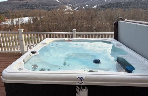 Windham House | Spacious 5-bedroom house in delightful Windham with Stunning View of Ski Area