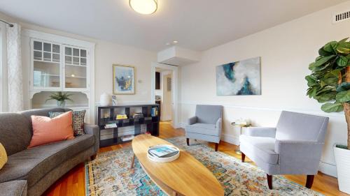 North Cambridge Apartment | Spacious 5BR w AC, Near Harvard & Davis Sq