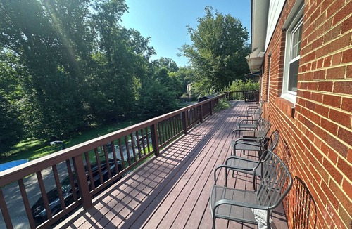 Wheaton-Glenmont House | Spacious 6-bedroom house with WiFi, AC in fabulous Silver Spring