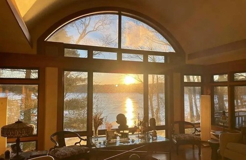 Sherborn House | Spacious 6-bedroom house in charming Sherborn with Lake access and Indoor Pool