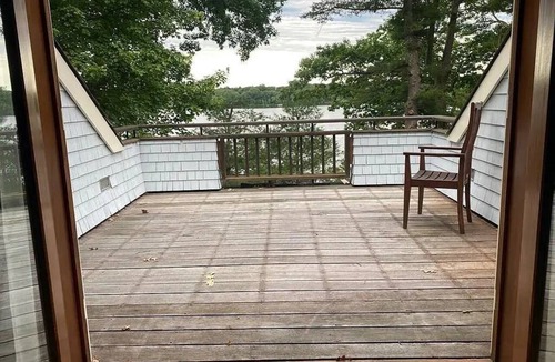 Sherborn House | Spacious 6-bedroom house in charming Sherborn with Lake access and Indoor Pool