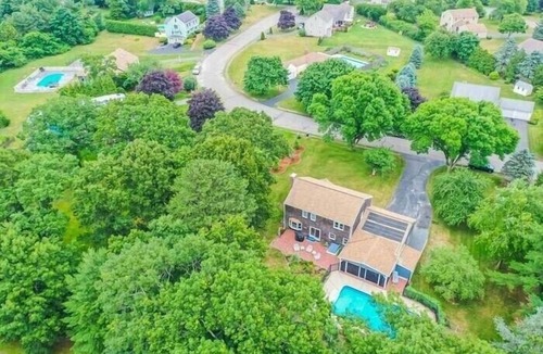 Plymouth House | Spacious and newly renovated 4BR house with pool!