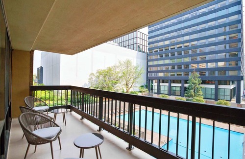 Crystal City Apartment | Spacious Arlington Apt Near DC with Pool