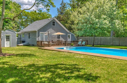 Amagansett North House | Spacious & Charming 5-Bedroom House, Minutes Away from Village and Beach