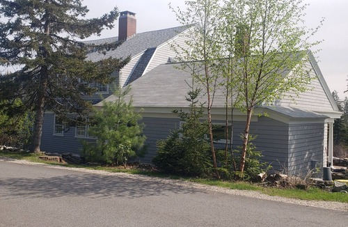 Castine House | Spacious Cottage in Castine