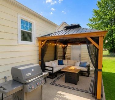 New Haven Villa | Spacious Home with Fire Pit & Game Room Near Yale