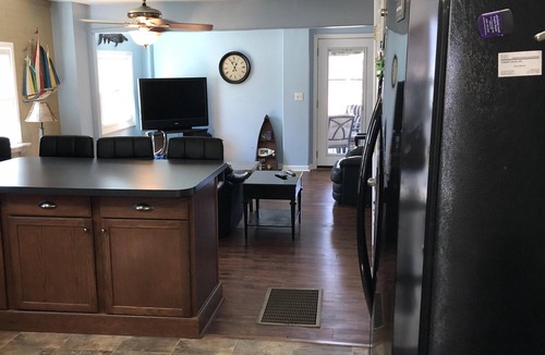 Se Ree House | SPACIOUS LAKEHOUSE FOR YOU AND YOUR FAMILY TO ENJOY AT ROUGH RIVER RESORT