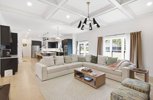 Sharon House | Spacious Luxury Farmhouse 7mi Stadium & Train | EV Charger, Firepit, Ping Pon.