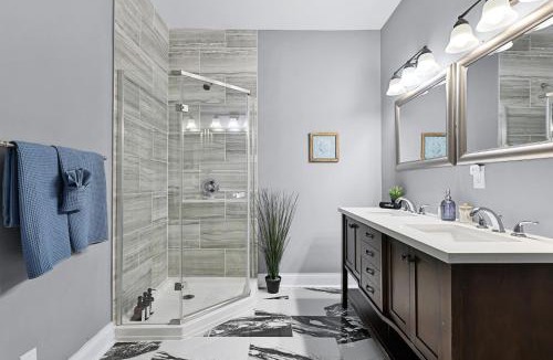 Tower Grove South House | Spacious Modern 5BR Home Near Downtown St Louis