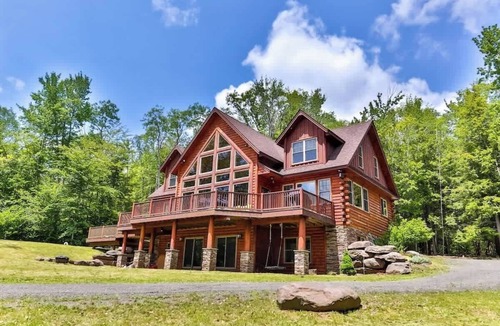 Windham House | Spacious Mountain Home | Fire Pit & Panoramic Views