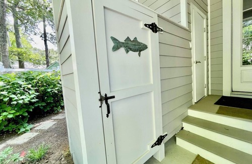 The Pines House | Spacious Rehoboth Retreat: Screened Porch, 5 Bedrooms & Cozy Den!