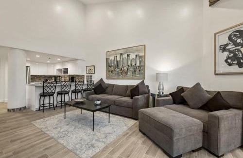 North Park City House | Spacious Ski Haven at Silver King Hotel