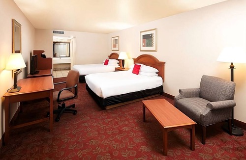 St. George Hotel | Spacious St. George Stay | 1 Unit | Near Downtown Bluff