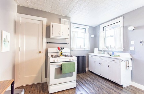 South Side Slopes Apartment | Spacious Studio w/Million Dollar City Views