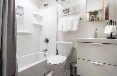 Over-the-Rhine House | Spacious Suites in OTR - Findlay Market