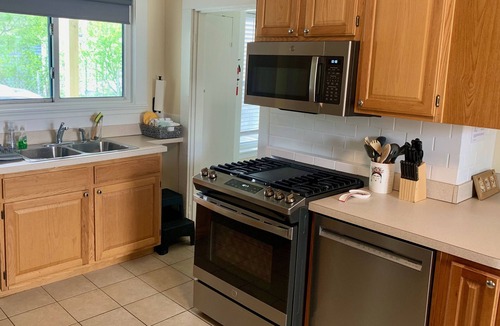 Wakefield Apartment | Spacious & Sunny Pet-Friendly Home in an Historic New England Lakeside Town