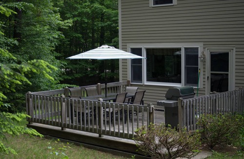Bartlett House | Spacious White Mountain Home: hike, shop, visit Storyland,& other MWV favorites