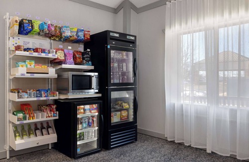 Bentonville Hotel | Spark by Hilton Bentonville