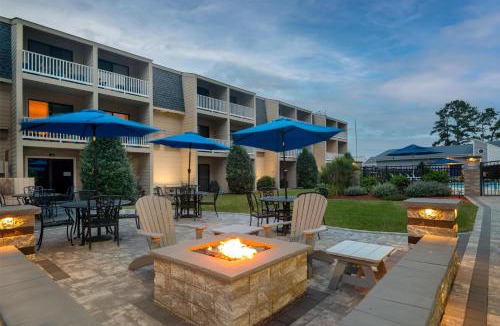 Chincoteague Hotel | Spark by Hilton Chincoteague Island