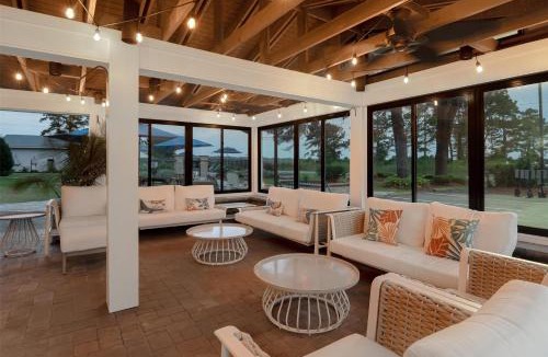 Chincoteague Hotel | Spark by Hilton Chincoteague Island