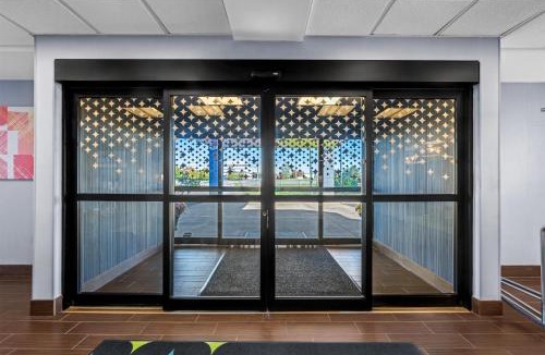 Beachwood Hotel | Spark By Hilton Cleveland Beachwood