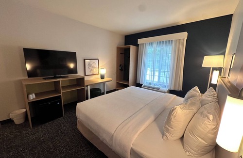 Guilford Hotel | Spark by Hilton Guilford