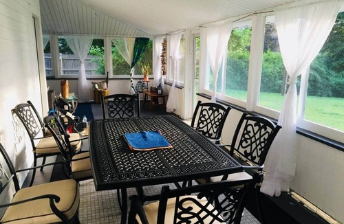Morris House | Spectacular Cottage at Bantam Lake, Sleeps 12