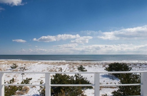 Westhampton Beach House | Spectacular Oceanfront Beach House