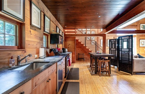 Litchfield House | Spectacular Silo House on Litchfield Hills Estate
