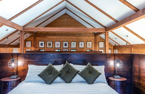 Litchfield House | Spectacular Silo House on Litchfield Hills Estate