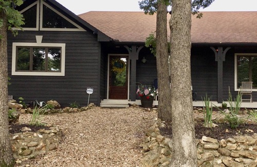 Clinton House | Spectacular view on the bluff of Truman Lake