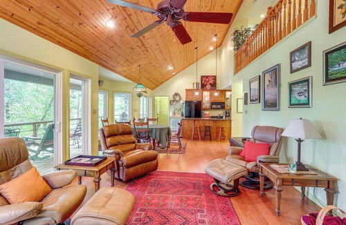 Mammoth Spring House | Spring River Vacation Rental w/Deck & Views