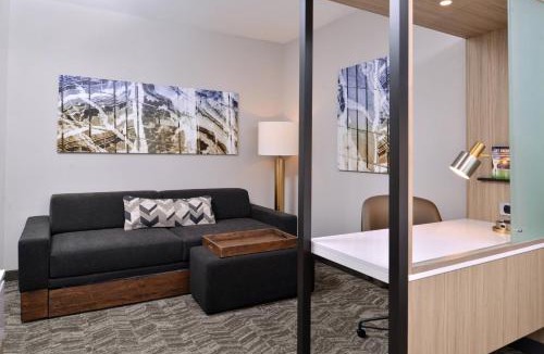 Springfield Hotel | SpringHill Suites by Marriott Springfield Southwest
