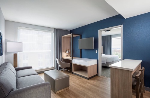 Madison Hotel | SpringHill Suites by Marriott Madison