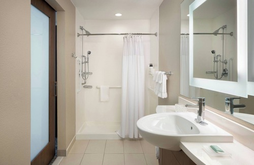 Wichita Hotel | Springhill Suites Wichita Airport