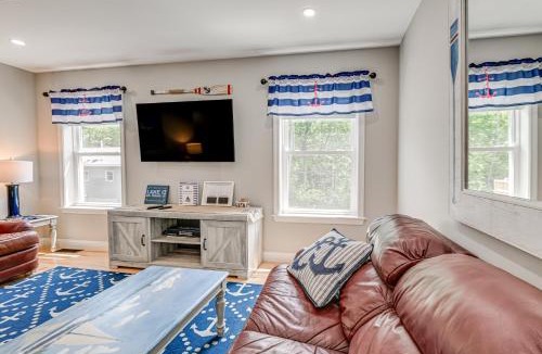 Shapleigh House | Square Pond Vacation Rental w/Boat Dock & View!