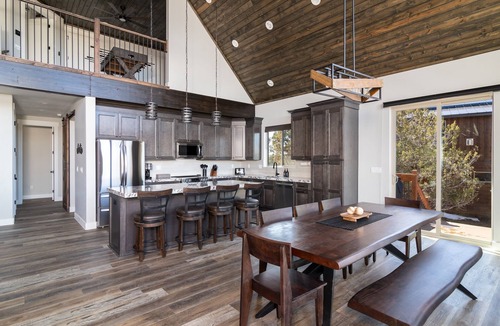 Orderville Cabin | Stargazer Cabin | Private Hot tub | Zion NP