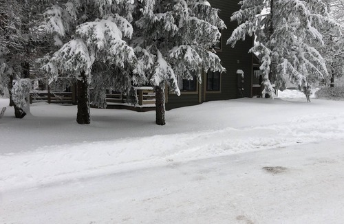 Hidden Valley Condo | Stay just 150' from Avalanche Ski Lift at Summit Condos - Contact Free Check In