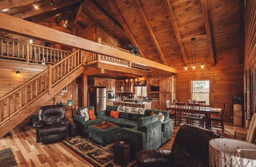Zaleski Cabin | Stay Warm and Cozy at the Cozy Bear Cabin! Hot-Tub, Game Room, Fireplace