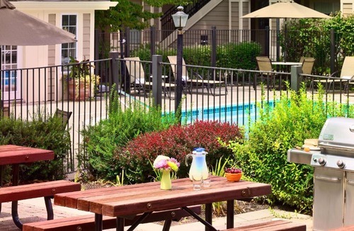 Burlington Hotel | Staybridge Suites Boston - Burlington by IHG